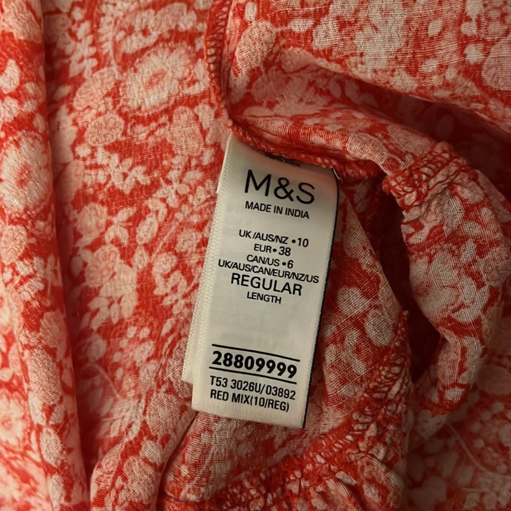 Latest Season Marks & Spencer Floral V-neck Midi Dress - Picture 7 of 8